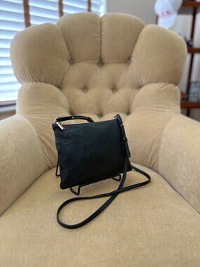 Auth. CUYANA Iconic Black Pebbled Leather Convertible Slim Crossbody Bag